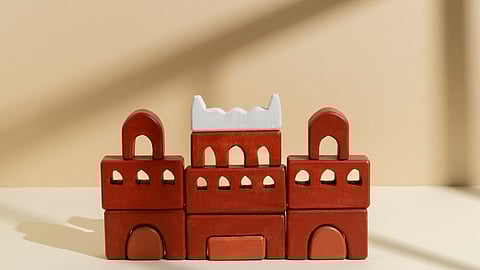 Red Fort-themed wooden monument stacker