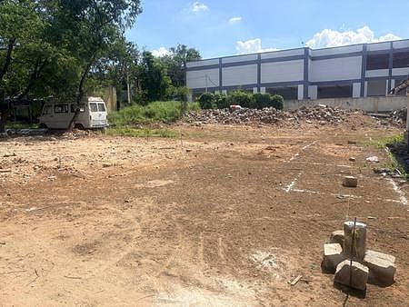 The site chosen by the Corporation to build Muthalvar Padaippagam in the veterinary hospital complex.