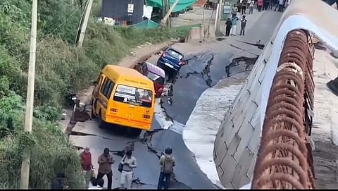 The sudden cave-in has raised serious concerns about the construction quality of the road.