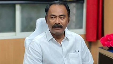 Former Kadapa Mayor K Suresh Babu addressing the media.