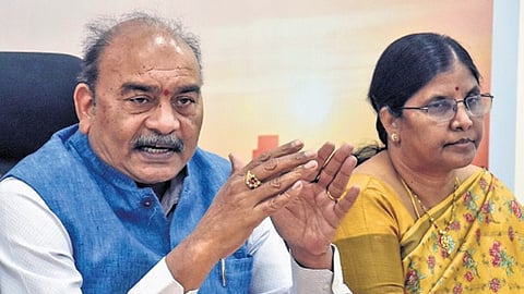 APRERA Chairman A Siva Reddy addressing the media in Amaravati.
on Monday