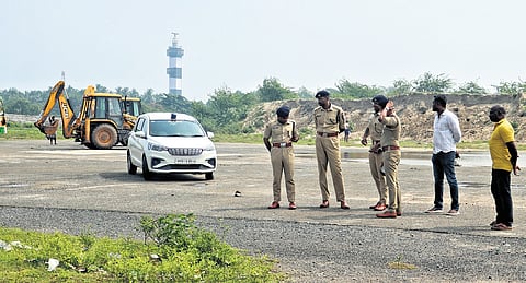 Police personnel inspecting the venue of the meeting in Puducherry.