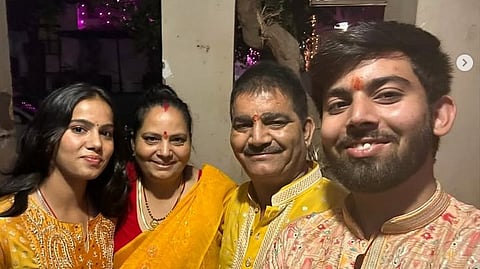 Vaishnavi Sharma with her family