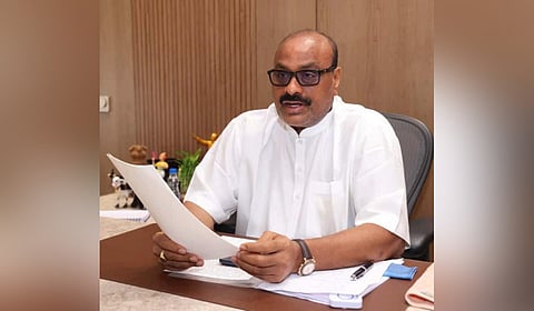 Agriculture Minister Kinjarapu Atchannaidu has directed the Horticulture Department to initiate immediate and effective measures to control the widespread attack of thrips (black thrips) on chilli crops across the State.