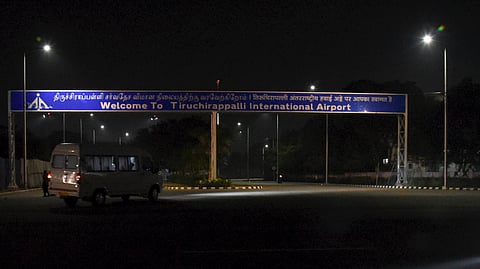 Poor lighting on the highway stretch leading to the Tiruchy international airport has resulted in two fatal accidents in the last three months, say police