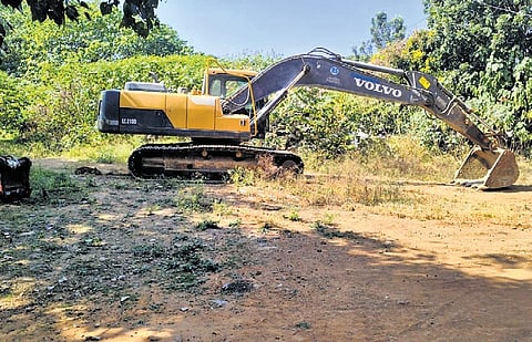Bulldozers at the 8.61-acre Cantonment Railway land, home to 368 mature trees.