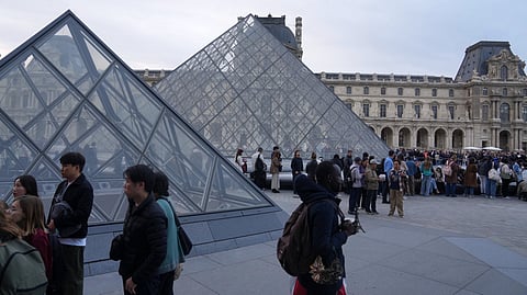 The strike had broad support among staff, unions claimed, above all from reception and security staff, but also curators, researchers and documentarians in the 2,200-strong workforce.