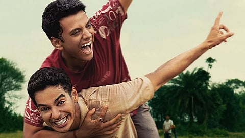 Vishal Jethwa (L) and Ishaan Khatter (R) in Homebound