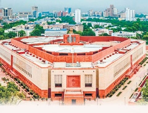 Stormy session marred by vaping & shouting match