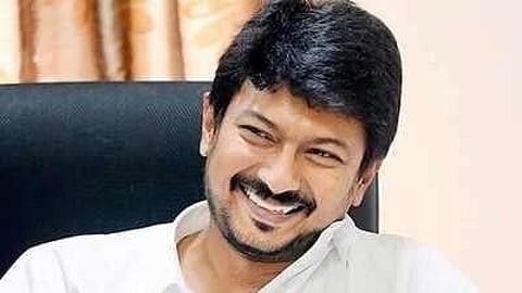 TN Deputy Chief Minister Udhayanidhi Stalin flagged off the latest batch of 125 electric buses, comprising 45 air-conditioned and 80 non-AC buses, from Poonamallee depot.