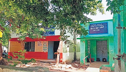 Lack of adequate toilets at the health department campus in Coimbatore