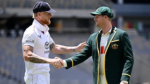 England captain Ben Stokes (L) with Australian captain Steve Smith.