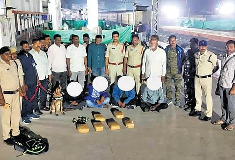 Prakasam police produce the accused and the seized contraband before the media in Ongole on Sunday.