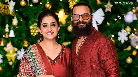 Malayalam actor Jayasurya and wife Saritha Jayasurya.