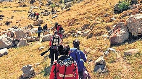 Kashmir’s higher reaches out of bounds for tourists