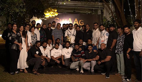 Allu Arjun celebrates New Year with his staff