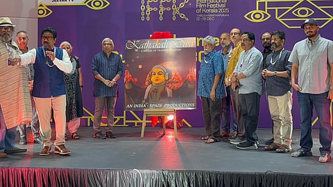 Filmmakers Kamal and T K Rajeev Kumar unveil the poster of film ‘Kathakali Diva’