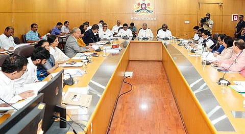 Meeting of the State Wildlife Board was held under the chairmanship of Chief Minister Siddaramaiah in the committee room of Vidhana Soudha.