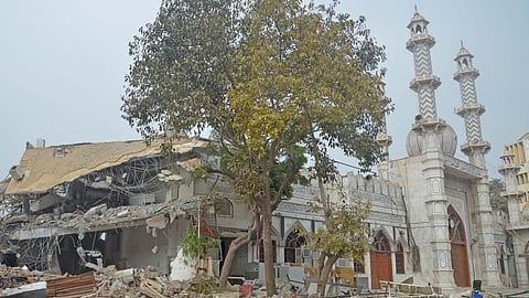 The Municipal Corporation of Delhi carried out a demolition drive to remove unauthorised structures surrounding the 100-year-old Faiz-e-Ilahi mosque near Turkman Gate.