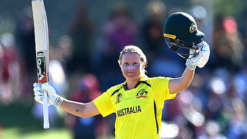 Alyssa Healy announces retirement from all forms of cricket, India series to be her last.