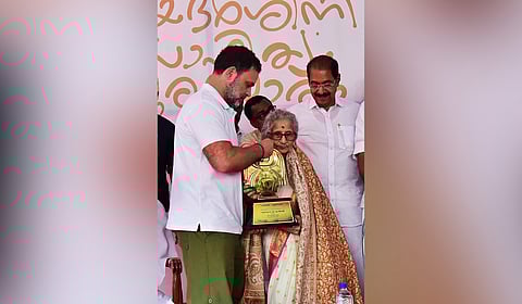 Rahul Gandhi hands over the Priyadarshini Literary Award to writer M Leelavathy in Kochi on Monday.