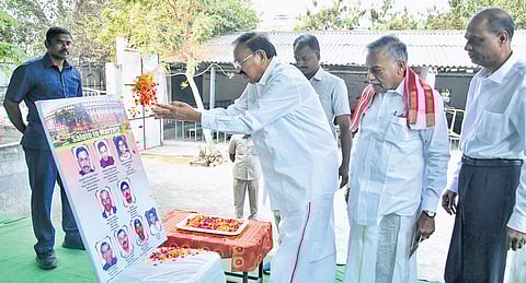 Former Vice-President Venkaiah Naidu pays tributes to martyrs of 2001 Parliament attack on the 25th anniversary of the brutal act, in Vijayawada.