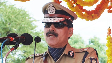 After retirement, K Vijay Kumar from the 1975 IPS batch served as senior security adviser in the Union Home Ministry and as adviser to the governor of Jammu and Kashmir.