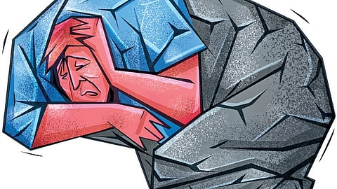 Kerala and TN exhibit densely woven networks radiating across districts, indicating that their online social fabric is highly dispersed and geographically diffuse, and hence lower in person-to-person social connection.