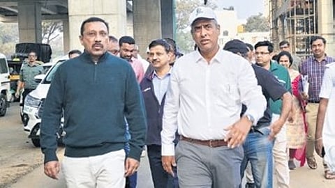 GBA chief Maheshwar Rao during an inspection at Iblur Junction on Tuesday