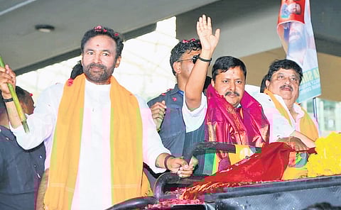 BJP national president Nitin Nabin, along with Union minister G Kishan Reddy and party state president Ramchander Rao, addressing a meeting in Mahbubnagar