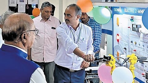 The Grand Finals of the Amaravati Quantum Valley Hackathon- 2025 (AQVH 2025) were successfully held at Dhanekula Institute of Engineering & Technology (DIET), Ganguru, in collaboration with the Andhra Pradesh State Council of Higher Education (APSCHE).