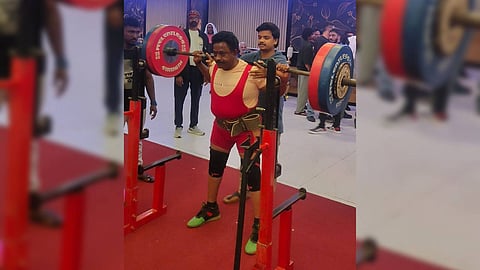 weaver-turned-weightlifter