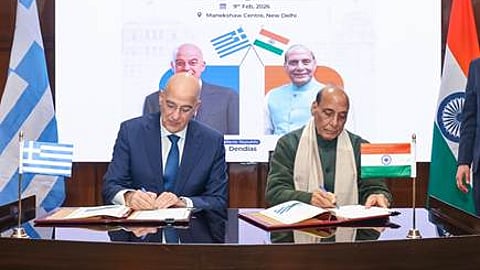 The Defence Ministers discussed various issues of regional peace and security and acknowledged deepening bilateral defence cooperation and strategic ties.