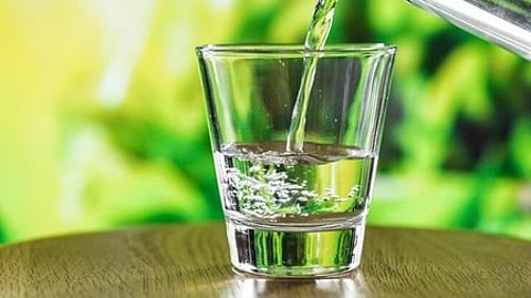 Are benefits real, or is drinking hot water just another viral wellness fad?