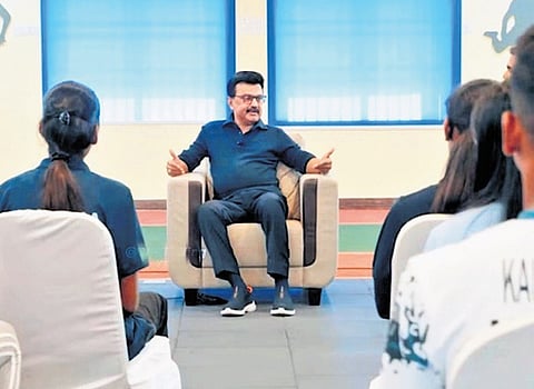 Chief Minister MK Stalin interacts during the Vibe with Stalin. initiative