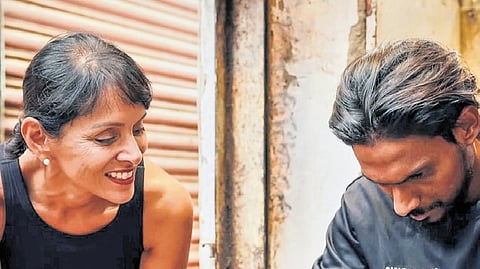 Anita Mendiratta observes a session on the making of lac bangles near Charminar