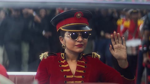 Masthishka Maranam Movie Review