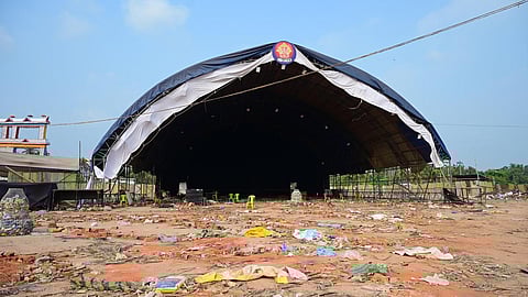Large amounts of garbage seen near the Attukal temple premises on Thursday.