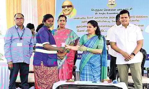 GCC Mayor R Priya on Saturday inaugurated the distribution of chilled buttermilk to field workers.