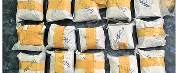 According to police, of the 70 packages seized, 19 contained methamphetamine, 20 packets contained heroin and 41 had ganja