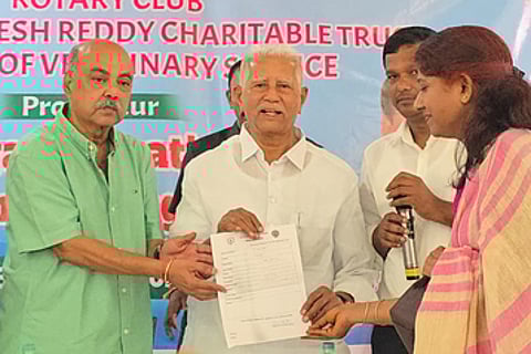 Proddatur MLA N Varadarajulu Reddy called upon people to develop awareness about organ donation, stating that donating organs can give a new lease of life to many.