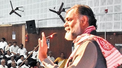 Activist Yogendra Yadav speaks at a national seminar on SIR in Bengaluru on Saturday.