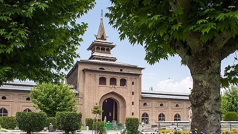 Jamia Masjid in Srinagar
