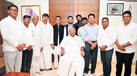 Congress MLAs from Odisha meet All-India Congresss Committee president Mallikarjun Kharge at his Bengaluru residence on Sunday.