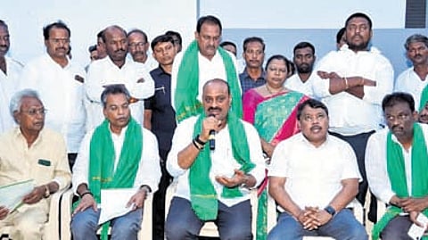 Agriculture Minister Kinjarapu Atchannaidu inaugurated the programme at Gollapudi in Mylavaram constituency of NTR district along with MLA Vasantha Krishna Prasad.