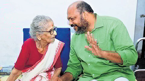 P Rajeeve seeks the blessings of critic Leelavathi on the first day of his election campaign after the poll dates were announced.