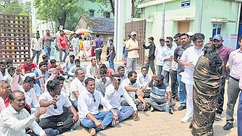 BJD workers staging protest in front of Pandit Raghunath Murmu MCH on Friday.
