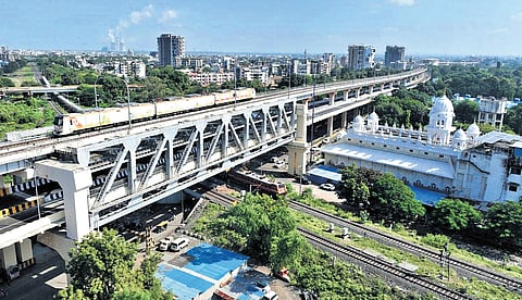 The project will be jointly funded with the Centre allocating Rs 741 crore and the state government/HMRL contributing Rs 200 crore.