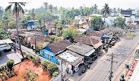 An aerial view of the houses near Konthuruthy canal