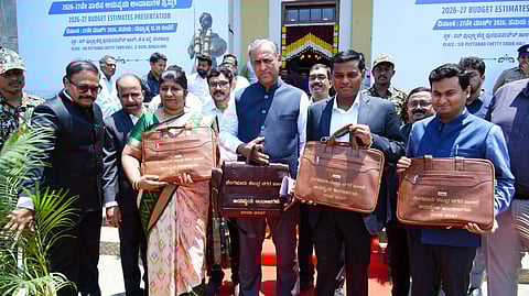 Greater Bengaluru Authority (GBA) Chief Commissioner Maheshwar Rao, BCCC Commissioner Rajendra Cholan, Deputy Finance Controller Vijayalakshmi and others before presenting the budget on Friday.